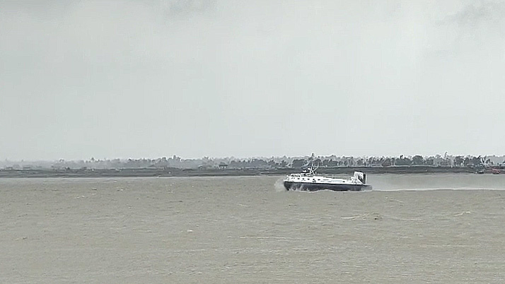 Business Prime News-Haldia-Hovercraft
