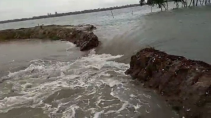 Business Prime News-River-water-entered-into-sundorbon