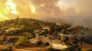 Business Prime News-WILDFIRE_GREEPING_GREECE_TURKEY